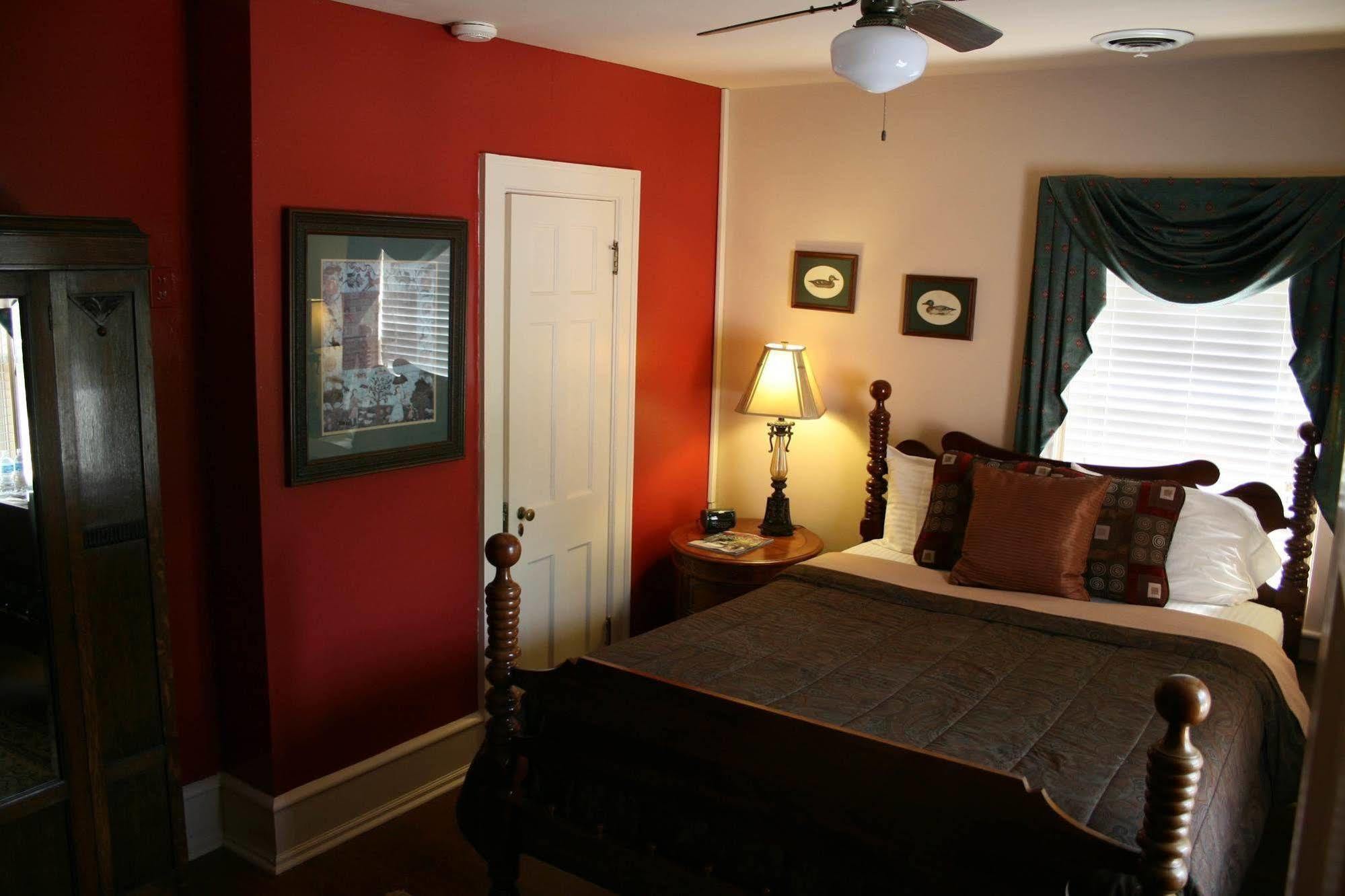 Williamsburg Manor B&B Dış mekan fotoğraf