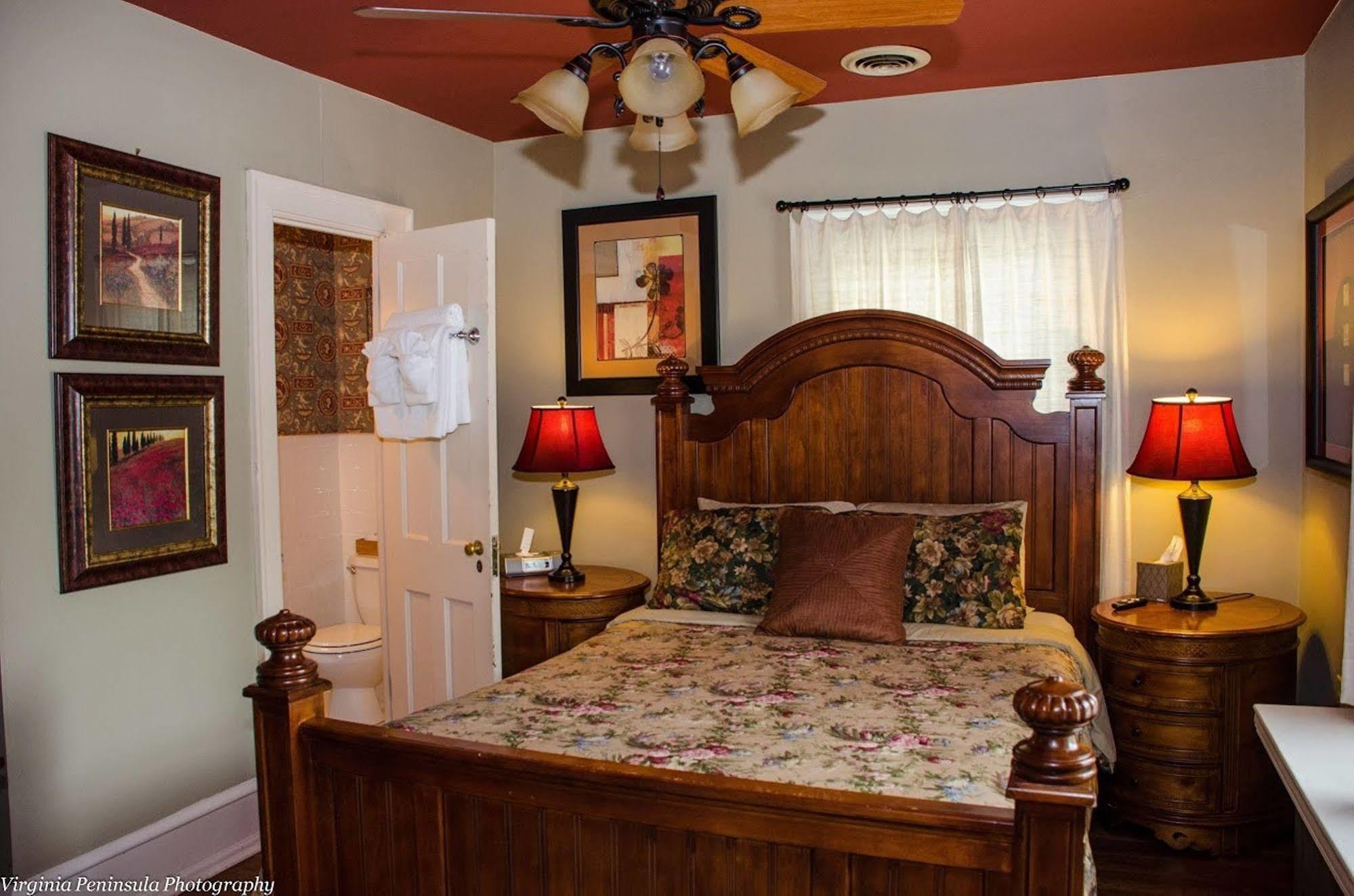 Williamsburg Manor B&B Dış mekan fotoğraf