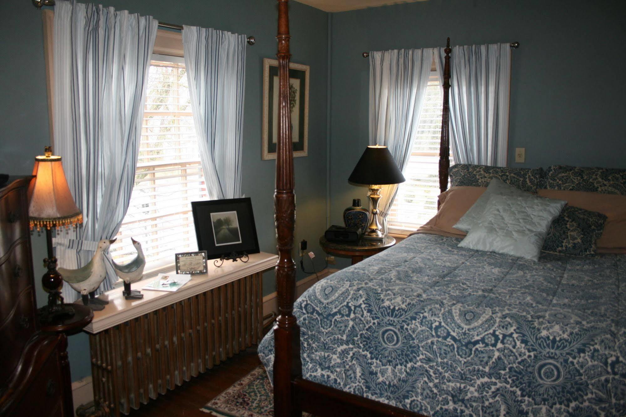 Williamsburg Manor B&B Oda fotoğraf