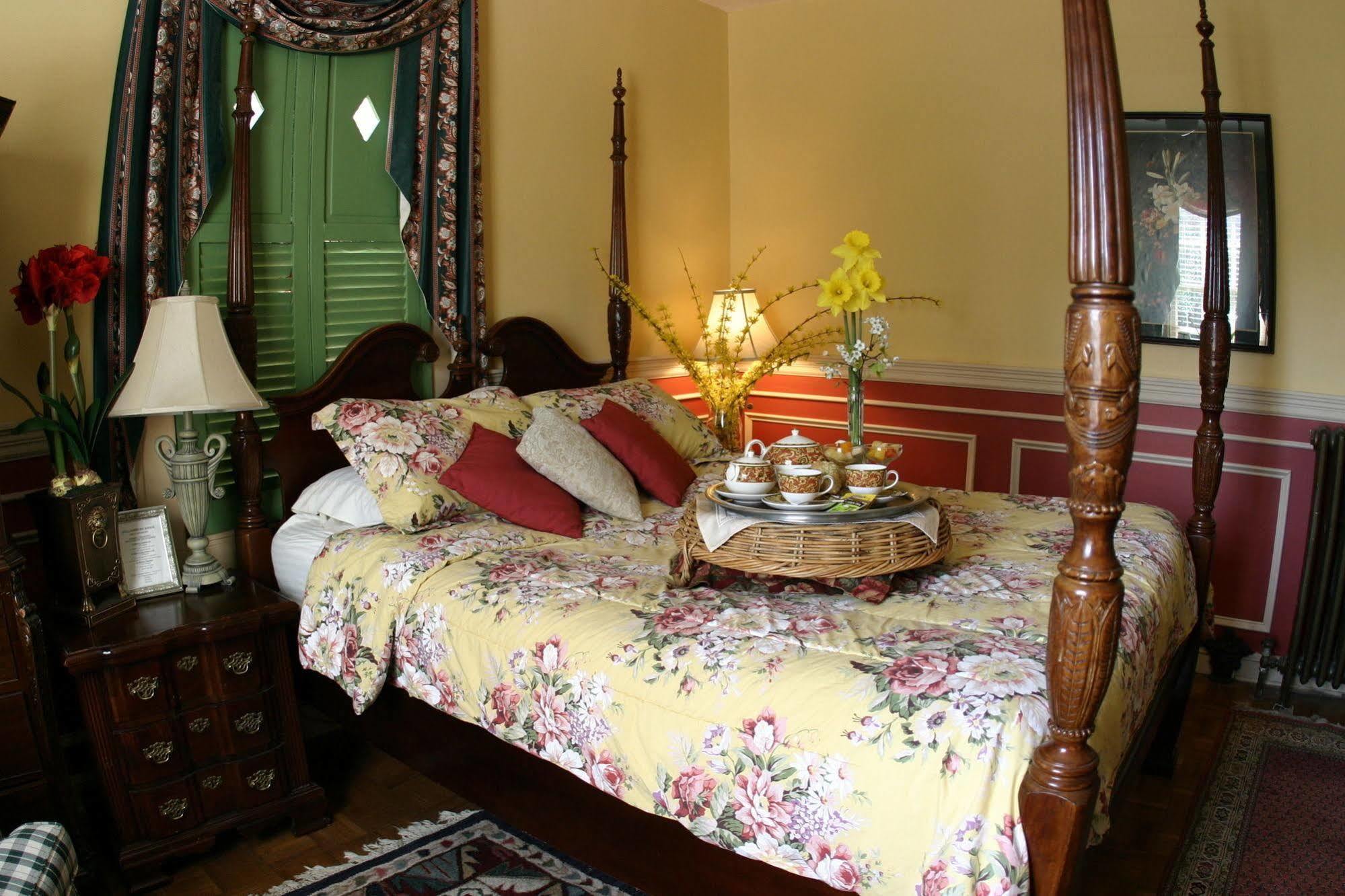 Williamsburg Manor B&B Dış mekan fotoğraf