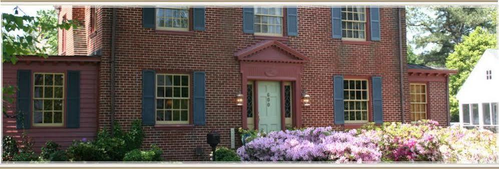 Williamsburg Manor B&B Dış mekan fotoğraf